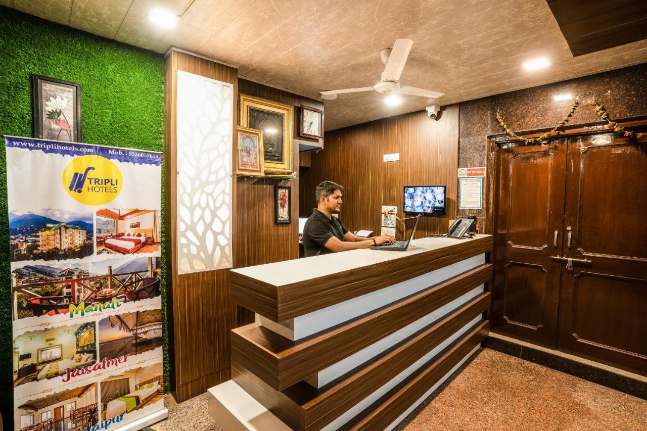 Tripli Udaipur Hotel ภายนอก รูปภาพ