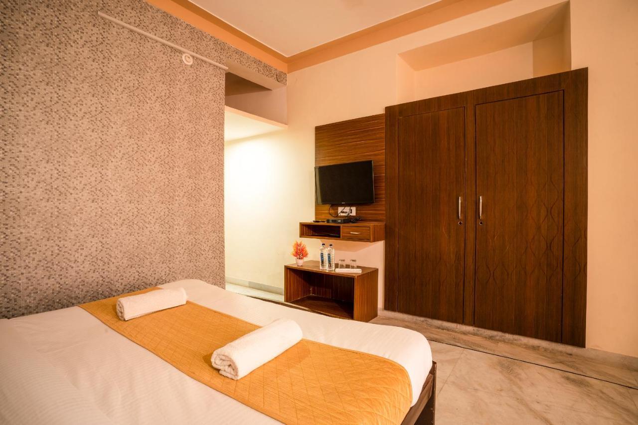 Tripli Udaipur Hotel ภายนอก รูปภาพ