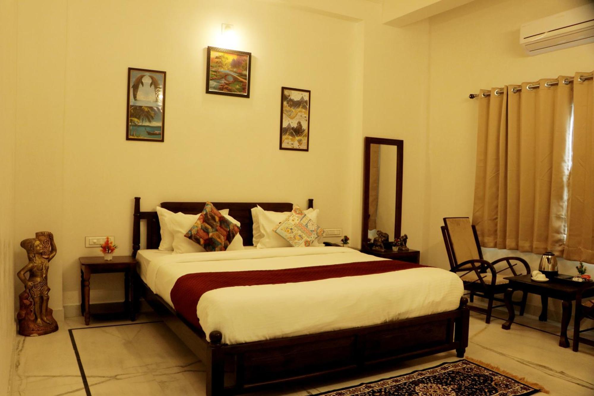 Tripli Udaipur Hotel ภายนอก รูปภาพ